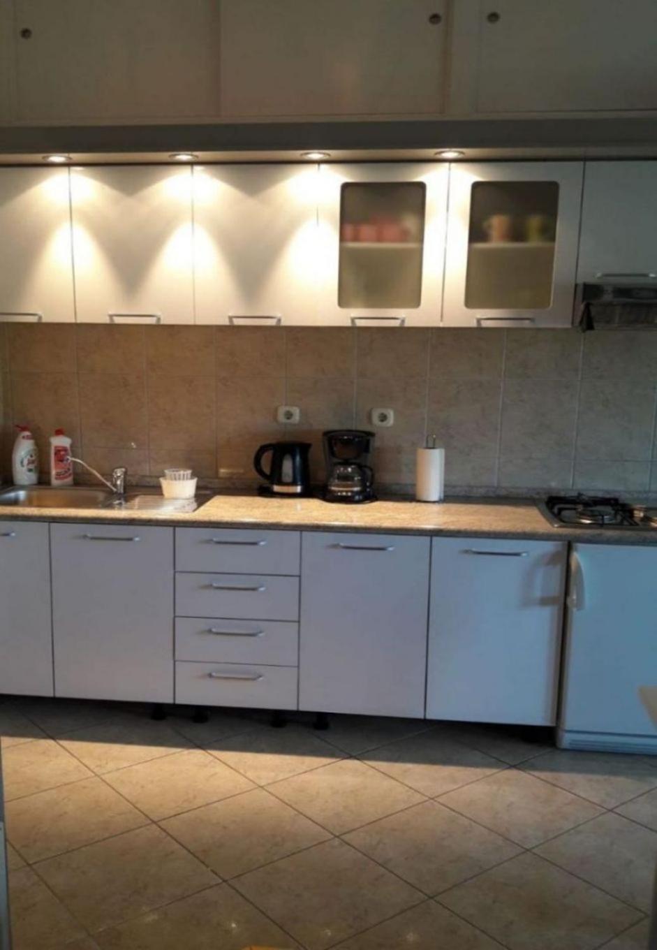 Apartments Antisa - With Playground Tucepi Ngoại thất bức ảnh